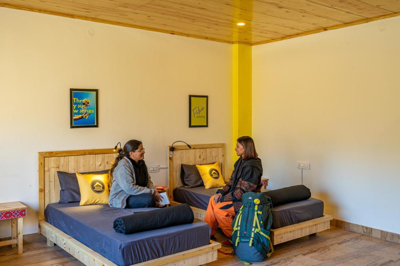The Hosteller Tirthan Valley Gushaini Экстерьер фото